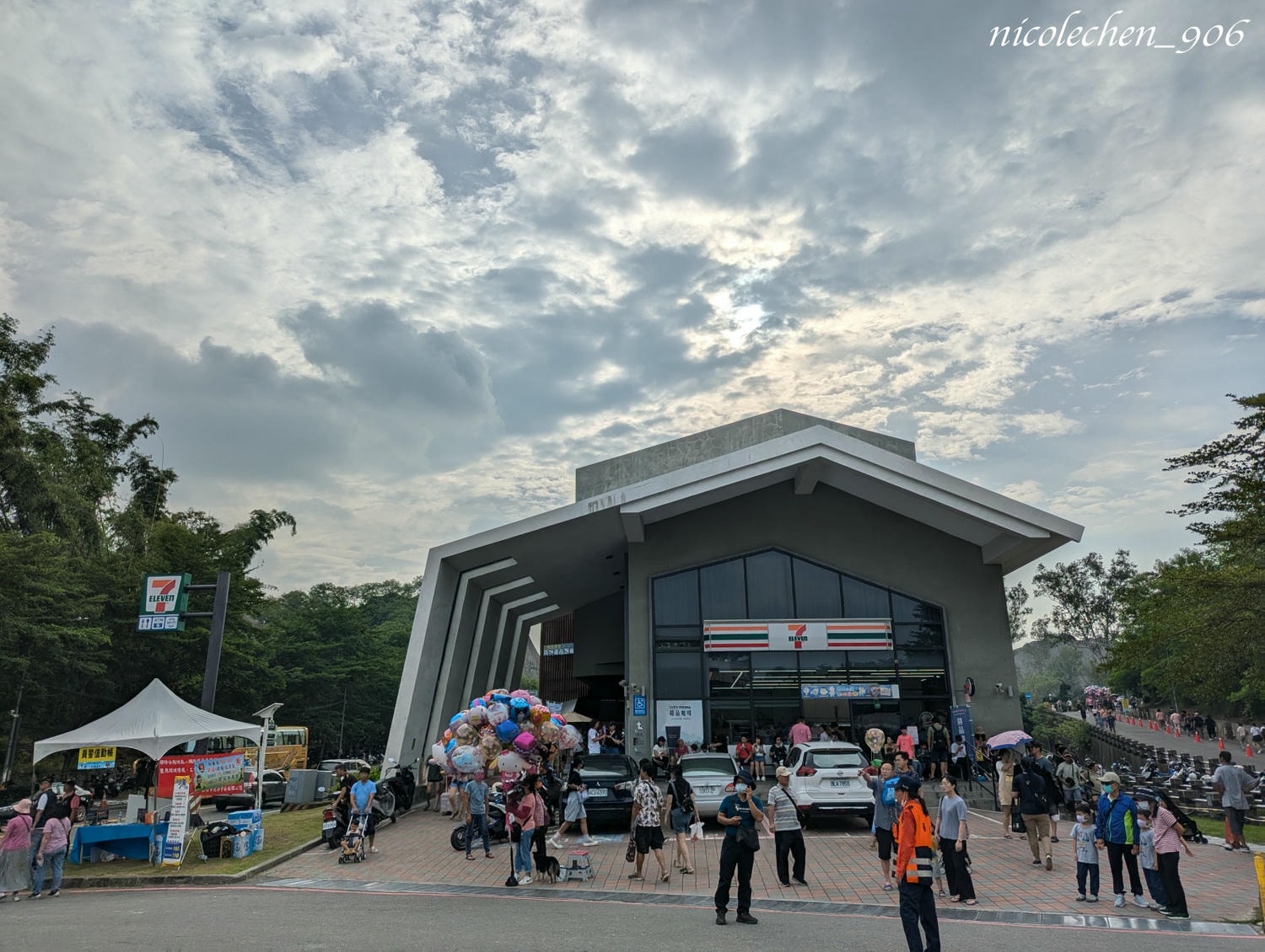 ﹝親子景點﹞高雄田寮月世界熱氣球∣月世界地景公園∣親子旅遊∣高雄景點∣田寮景點∣南臺灣也可以看熱氣球∣ - 第5張圖