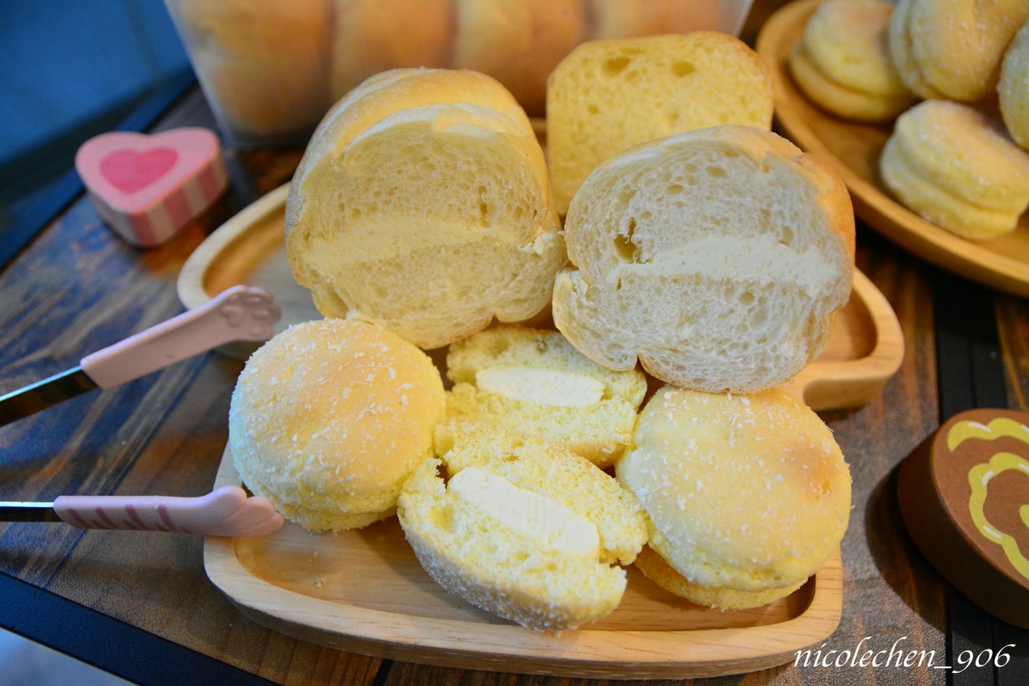 ﹝親子景點﹞彰化好田森林∣彰化親子景點∣寵物友善景點∣可以放電一整天的好所在∣有小朋友超愛的空中卡丁車∣還有室內球池流滑梯讓家長可以偷偷休息∣園區的餐廳選擇多元又好吃∣玩完後還可以去附近的小熊菓子買台式馬卡龍∣ - 第70張圖