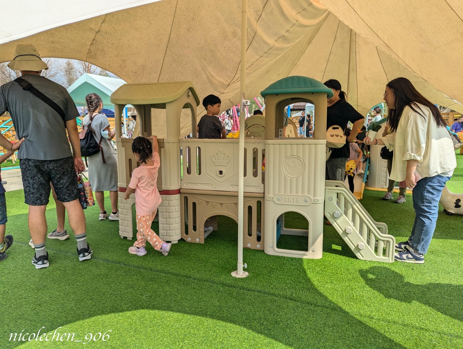 ﹝親子景點﹞嘉義景點∣中埔萌寵村親子樂園∣小朋友最愛的餵動物∣多個免費遊樂設施∣可以放電半天的好地方∣嘉義親子景點∣放電完再去附近的足湯餐廳吃飯∣台版神隱少女油屋 清豐濤月∣ - 第30張圖