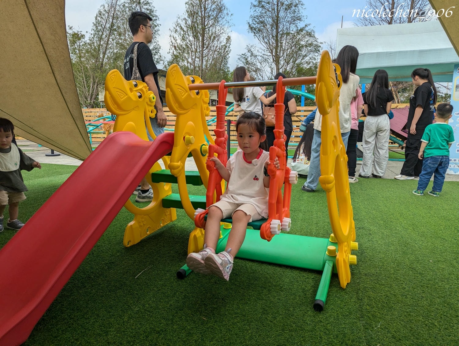 ﹝親子景點﹞嘉義景點∣中埔萌寵村親子樂園∣小朋友最愛的餵動物∣多個免費遊樂設施∣可以放電半天的好地方∣嘉義親子景點∣放電完再去附近的足湯餐廳吃飯∣台版神隱少女油屋 清豐濤月∣ - 第31張圖