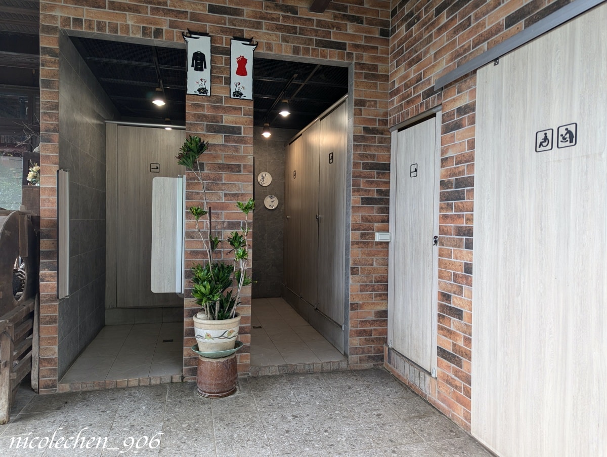 ﹝親子景點﹞嘉義景點∣中埔萌寵村親子樂園∣小朋友最愛的餵動物∣多個免費遊樂設施∣可以放電半天的好地方∣嘉義親子景點∣放電完再去附近的足湯餐廳吃飯∣台版神隱少女油屋 清豐濤月∣ - 第58張圖