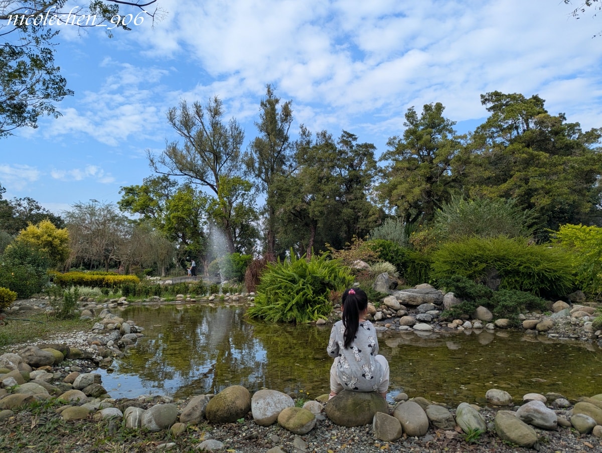 ﹝親子景點﹞台南景點∣山上區花園水道博物館∣寵物友善∣夏天可以玩水∣有森林區也有漂亮的藝術花園∣園區有三間餐廳∣放電完再去木瓜媽吃鯛魚燒∣多種口味鯛魚燒超好吃∣台南親子景點∣ - 第22張圖