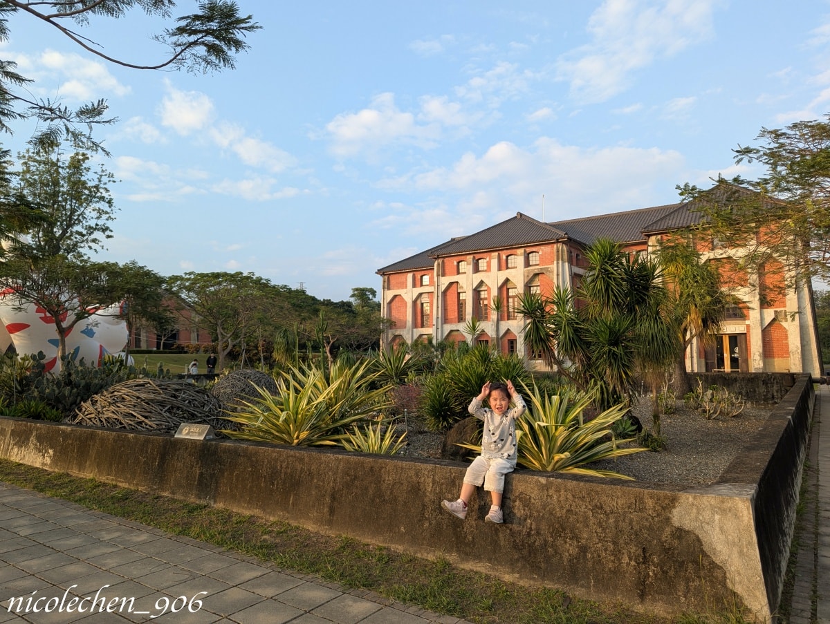 ﹝親子景點﹞台南景點∣山上區花園水道博物館∣寵物友善∣夏天可以玩水∣有森林區也有漂亮的藝術花園∣園區有三間餐廳∣放電完再去木瓜媽吃鯛魚燒∣多種口味鯛魚燒超好吃∣台南親子景點∣ - 第43張圖