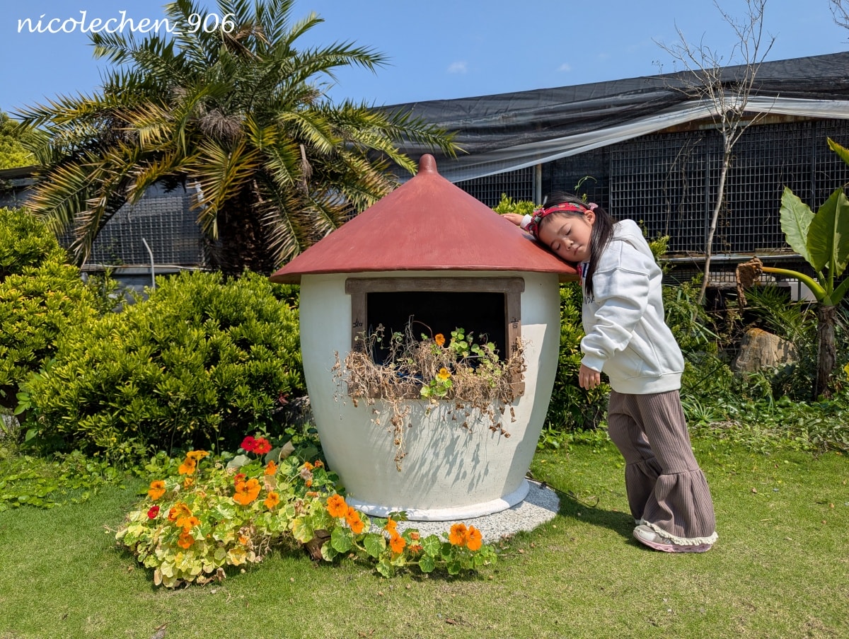 ﹝彰化食記﹞花佈院∣一間好吃又好拍的網美餐廳∣圍爐煮茶、烤魚、火鍋、肉夾饃∣吃完還可以騎腳踏車逛田尾∣寵物友善餐廳∣ - 第23張圖