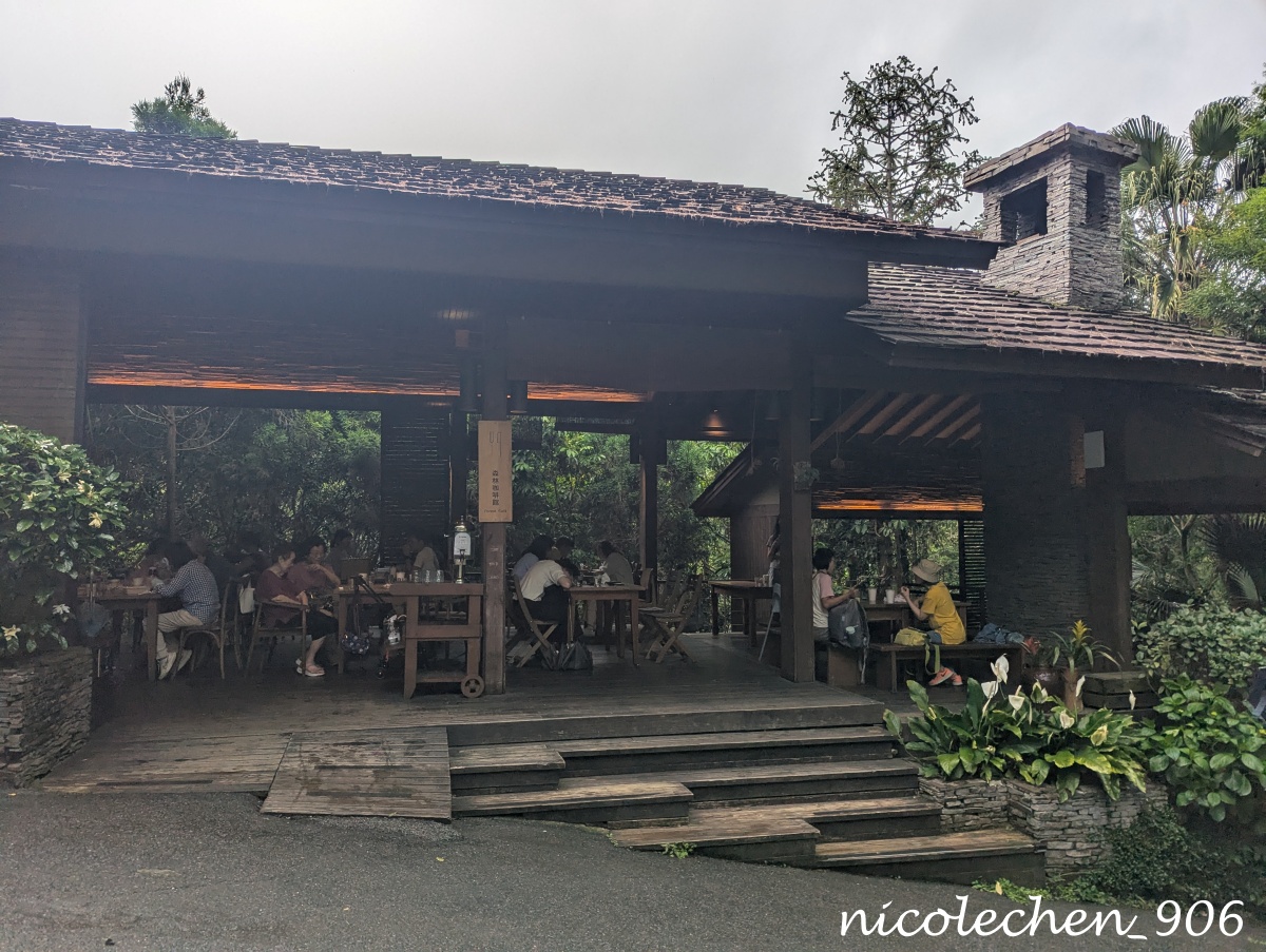 ﹝親子採果﹞台中新社新峰農場採甜蜜桃∣產季到6月初∣人不會太多採果品質好∣採完蜜桃可以再去薰衣草森林看繡球花∣台中親子一日遊∣新社景點∣ - 第32張圖
