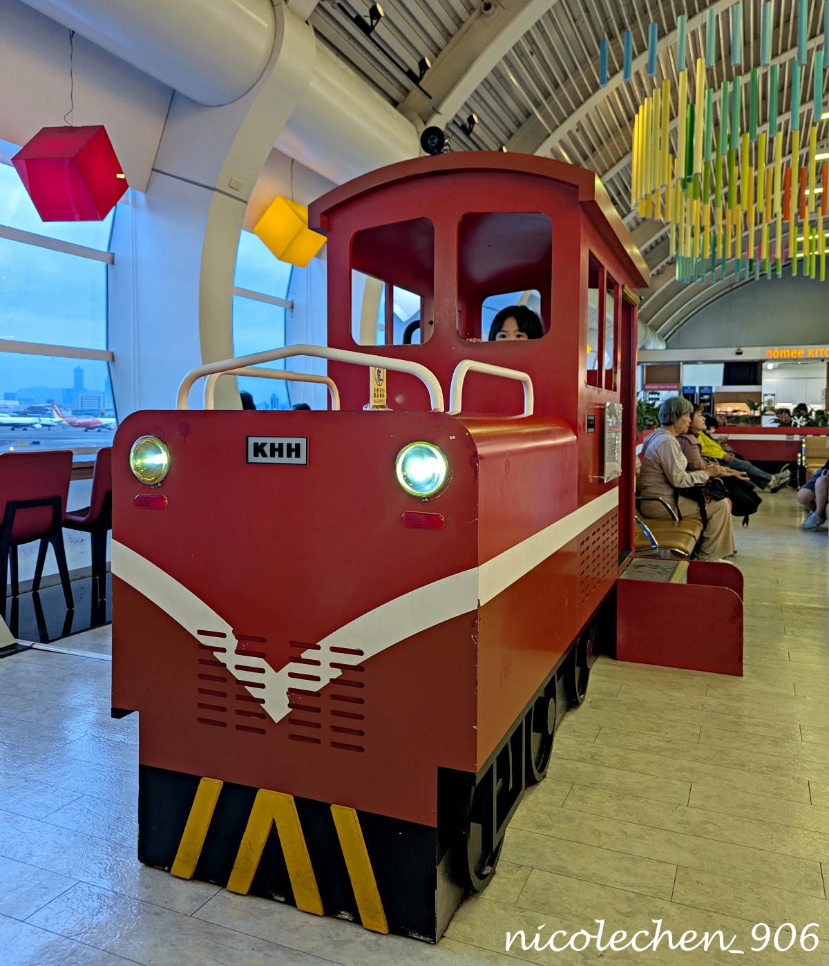 ﹝東京旅遊﹞karaksa hotel 唐草飯店∣搭LCB 直達東京車站∣親子房能打開2個29吋行李箱+托運行李箱∣3大超商 交通便利∣高雄虎航及長榮介紹∣ - 第3張圖