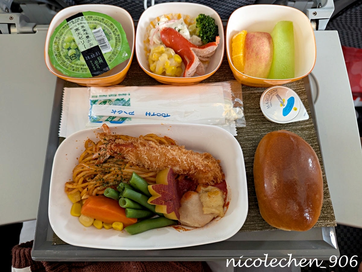 ﹝東京旅遊﹞karaksa hotel 唐草飯店∣搭LCB 直達東京車站∣親子房能打開2個29吋行李箱+托運行李箱∣3大超商 交通便利∣高雄虎航及長榮介紹∣ - 第60張圖