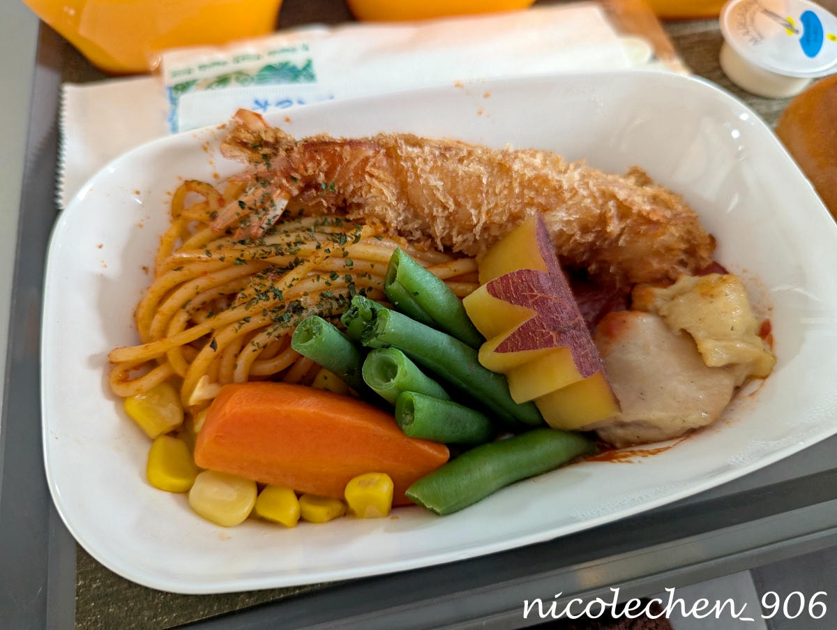 ﹝東京旅遊﹞karaksa hotel 唐草飯店∣搭LCB 直達東京車站∣親子房能打開2個29吋行李箱+托運行李箱∣3大超商 交通便利∣高雄虎航及長榮介紹∣ - 第61張圖