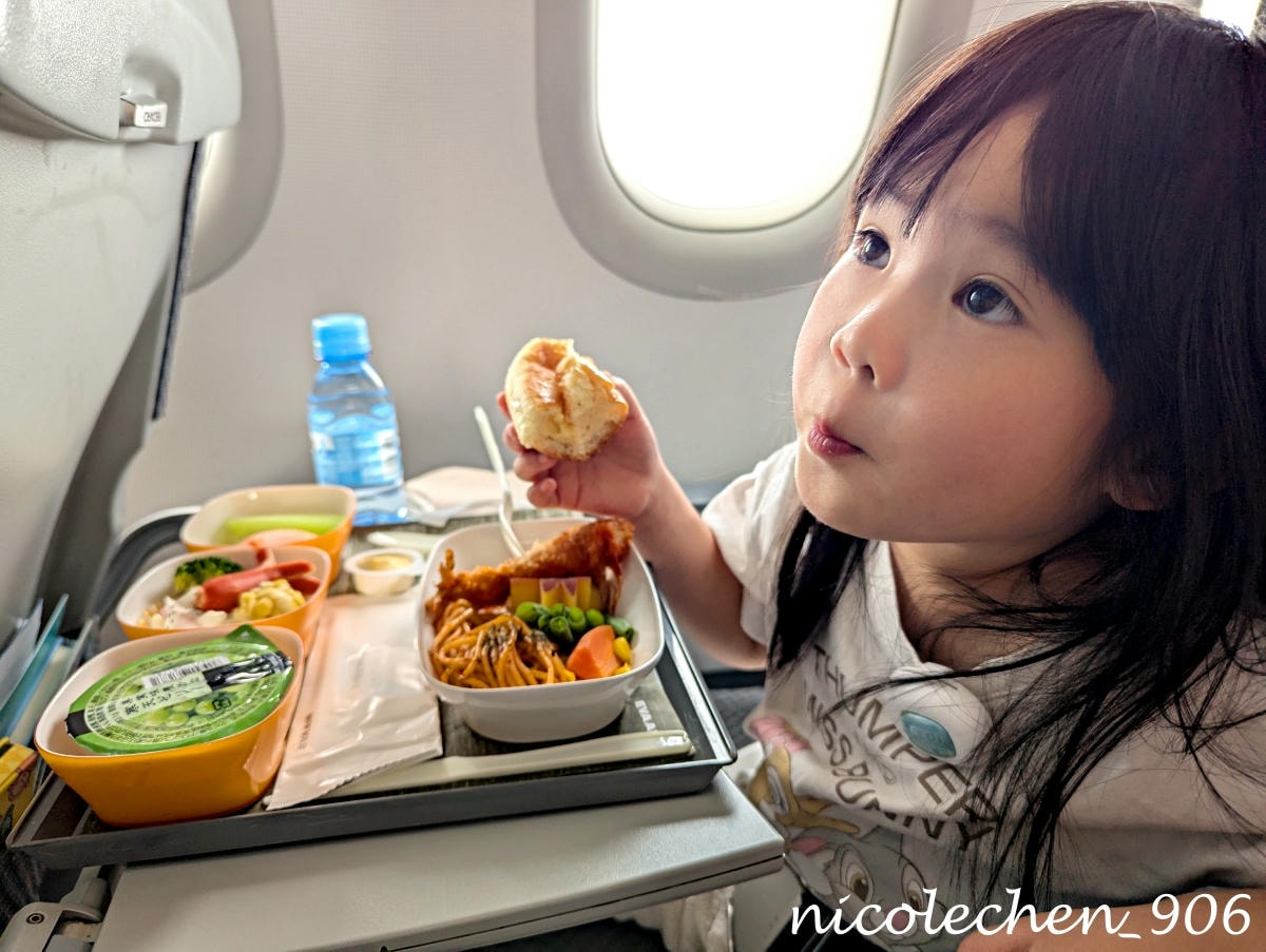 ﹝東京旅遊﹞karaksa hotel 唐草飯店∣搭LCB 直達東京車站∣親子房能打開2個29吋行李箱+托運行李箱∣3大超商 交通便利∣高雄虎航及長榮介紹∣ - 第62張圖
